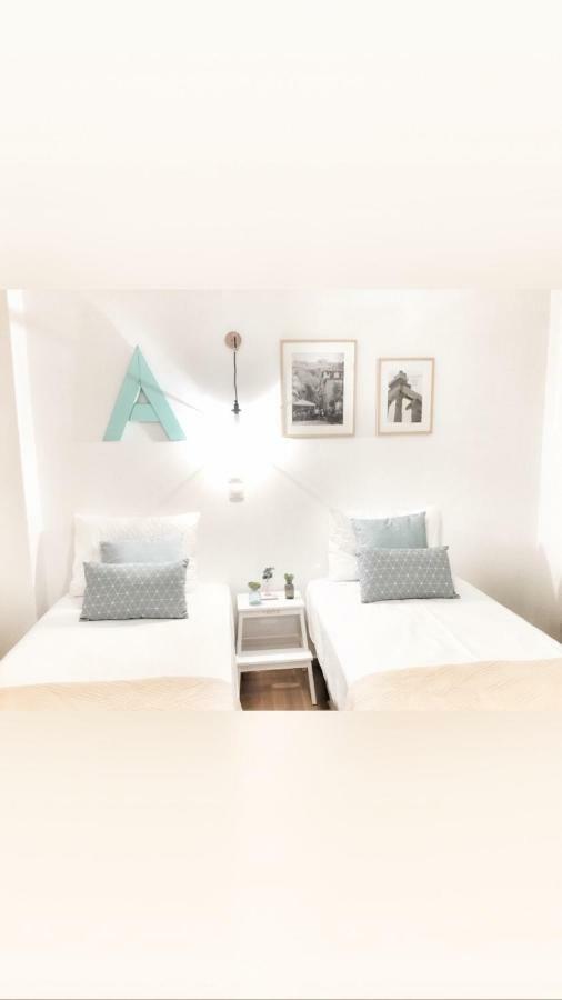 Athina Apartments Афины Экстерьер фото