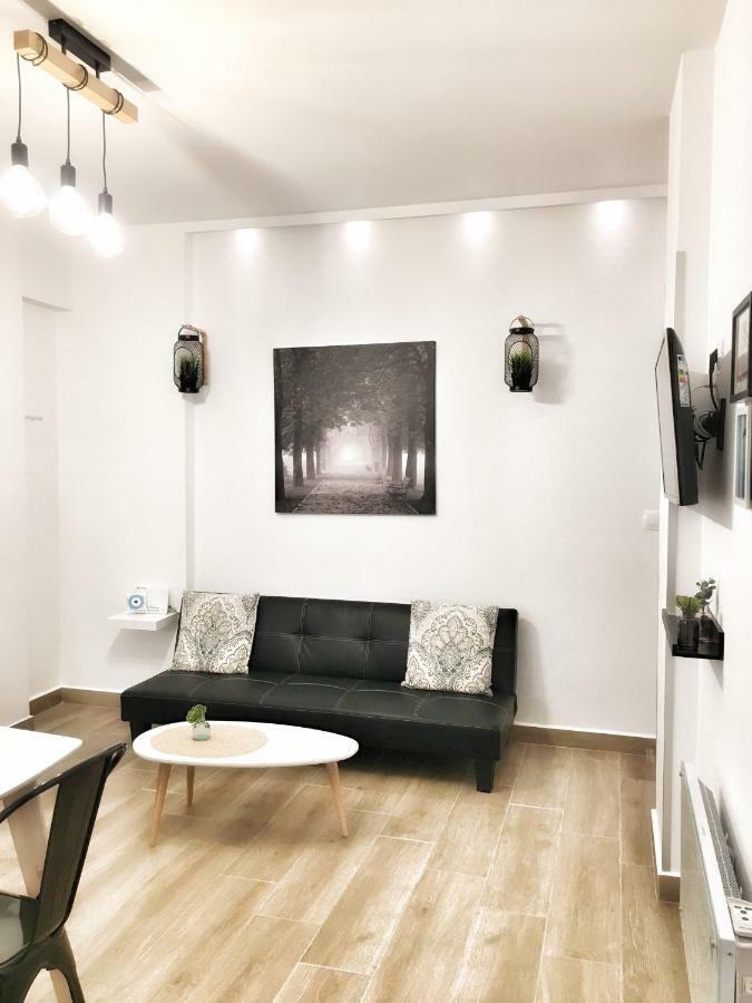Athina Apartments Афины Экстерьер фото